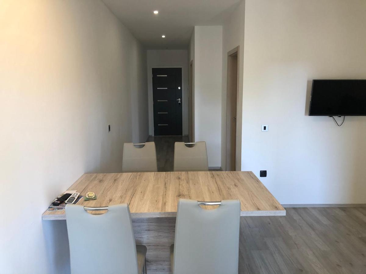 Apartmani Bm Biograd Na Moru Εξωτερικό φωτογραφία