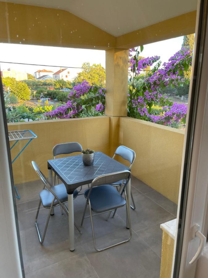 Apartmani Bm Biograd Na Moru Εξωτερικό φωτογραφία